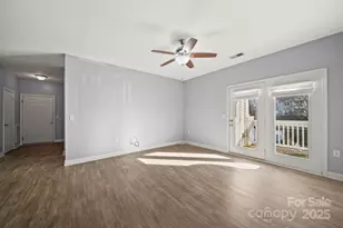 17113 Doe Valley Ct, Cornelius, NC 28031 - Photo 4