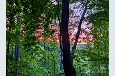 2828 E Pine Street, Mount Airy, NC 27030 - Photo 6