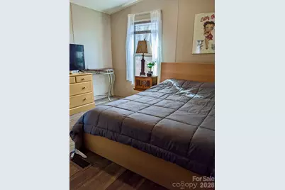 2828 E Pine Street, Mount Airy, NC 27030 - Photo 22