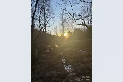 2828 E Pine Street, Mount Airy, NC 27030 - Photo 20