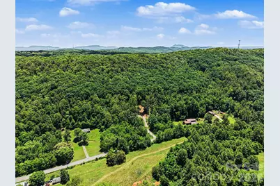 2828 E Pine Street, Mount Airy, NC 27030 - Photo 8