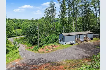 2828 E Pine Street, Mount Airy, NC 27030 - Photo 4