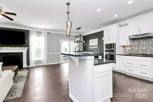 4004 Highgate Ln, Lancaster, SC 29720 - Photo 6