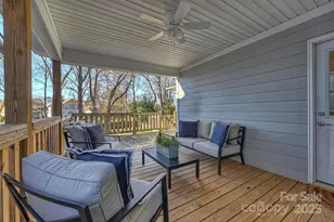 1044 Lunsford Pl, Charlotte, NC 28205 - Photo 34