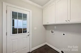 1044 Lunsford Pl, Charlotte, NC 28205 - Photo 32