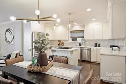 1044 Lunsford Place, Charlotte, NC 28205 - Photo 14