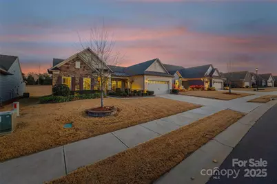 3102 Bartlett Street, Fort Mill, SC 29715 - Photo 2