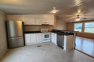 304 New Hope Rd, Lawndale, NC 28090 - Photo 6