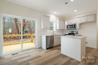 133 Park Ridge Avenue, Swannanoa, NC 28778 - Photo 12