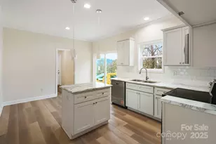 133 Park Ridge Ave, Swannanoa, NC 28778 - Photo 16