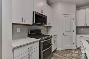 4104 Armstrong Farm Dr, Belmont, NC 28012 - Photo 8