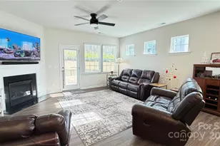 120 Dogwood Grv Pl, Troutman, NC 28166 - Photo 10