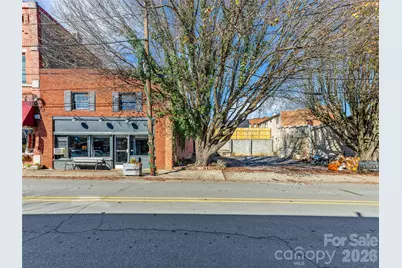 204 Sutton Avenue, Black Mountain, NC 28711 - Photo 1