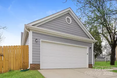 5506 Carronbridge Lane, Charlotte, NC 28216 - Photo 14