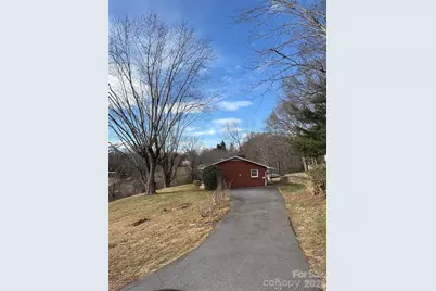 606 Oakmont Drive, Canton, NC 28716 - Photo 28