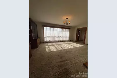 606 Oakmont Drive, Canton, NC 28716 - Photo 6