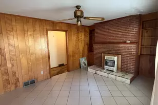 606 Oakmont Dr, Canton, NC 28716 - Photo 2