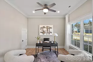 4619 Serenity Woods Ct, Charlotte, NC 28216 - Photo 4