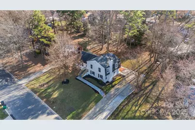 700 Braxfield Drive, Charlotte, NC 28217 - Photo 1