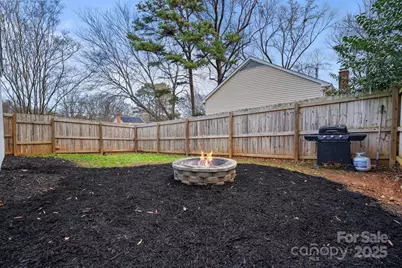 700 Braxfield Drive, Charlotte, NC 28217 - Photo 24