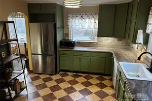 3391 Asbury Rd, Mount Airy, NC 27030 - Photo 8