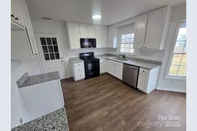 723 Edgehill Drive, Monroe, NC 28110 - Photo 10