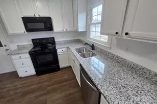 723 Edgehill Dr, Monroe, NC 28110 - Photo 2