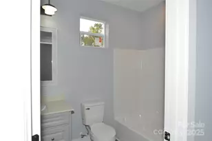 569 5th St, Chester, SC 29706 - Photo 16