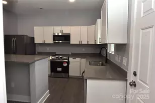 573 5th St, Chester, SC 29706 - Photo 2