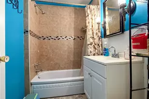 618 Clyde St, Gastonia, NC 28052 - Photo 6