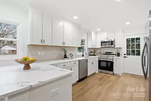 1955 Arnold Dr, Charlotte, NC 28205 - Photo 4