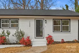 1955 Arnold Dr, Charlotte, NC 28205 - Photo 2