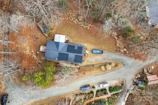 401 Azalea Cir, Marshall, NC 28753 - Photo 4