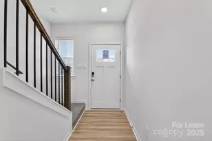 12129 Lady Bell Dr, Charlotte, NC 28278 - Photo 4