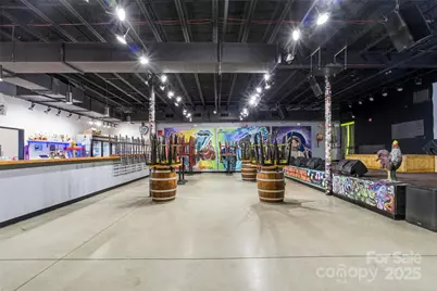 334 W Main Avenue, Gastonia, NC 28052 - Photo 18