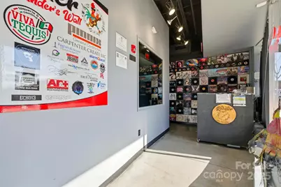 334 W Main Avenue, Gastonia, NC 28052 - Photo 4