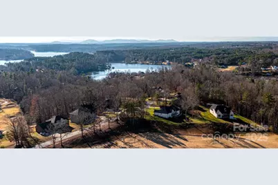 456 N Shore Drive, Hickory, NC 28601 - Photo 48