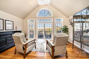 456 N Shore Dr, Hickory, NC 28601 - Photo 16