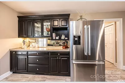 456 N Shore Drive, Hickory, NC 28601 - Photo 20