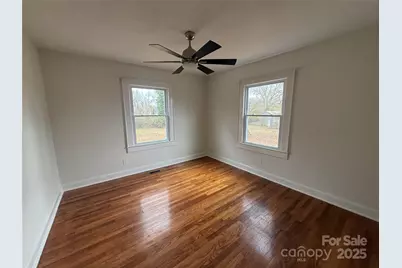 322 Buffalo Street, Shelby, NC 28150 - Photo 12