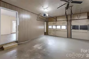 611 5th Ave NE, Conover, NC 28613 - Photo 32