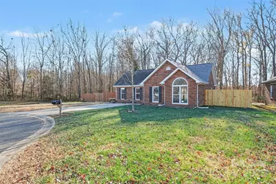 2801 Ashe Croft Drive, Indian Trail, NC 28079 - Photo 4
