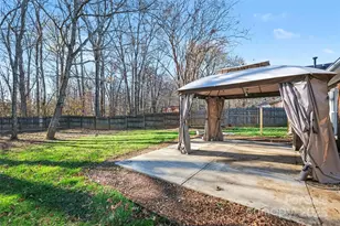 2801 Ashe Croft Dr, Indian Trail, NC 28079 - Photo 18