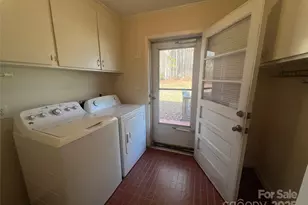 901 Henry St, Kings Mountain, NC 28086 - Photo 8