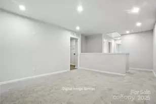 1213 Vibrant Rd, Charlotte, NC 28215 - Photo 4