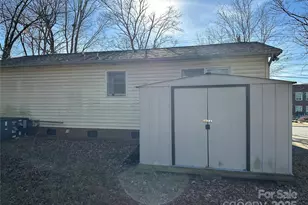 230 Spring St NW, Concord, NC 28025 - Photo 8