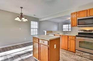 9522 Bird Watch Ln, Charlotte, NC 28214 - Photo 6