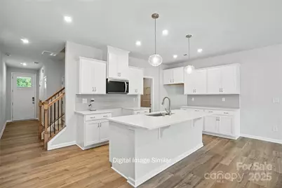 1104 Vibrant Road, Charlotte, NC 28215 - Photo 2