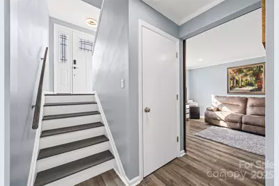 10927 Hunter Trail Lane, Charlotte, NC 28226 - Photo 4