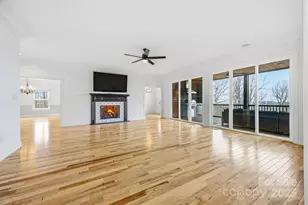 38 Sweetwater Oaks Dr, Fletcher, NC 28732 - Photo 8